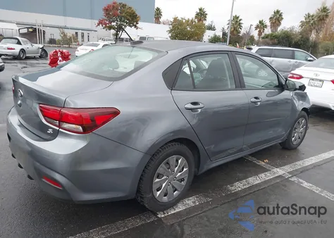 2020 Kia Rio S z USA, uszkodzony, nr VIN 3KPA24AD9LE341061